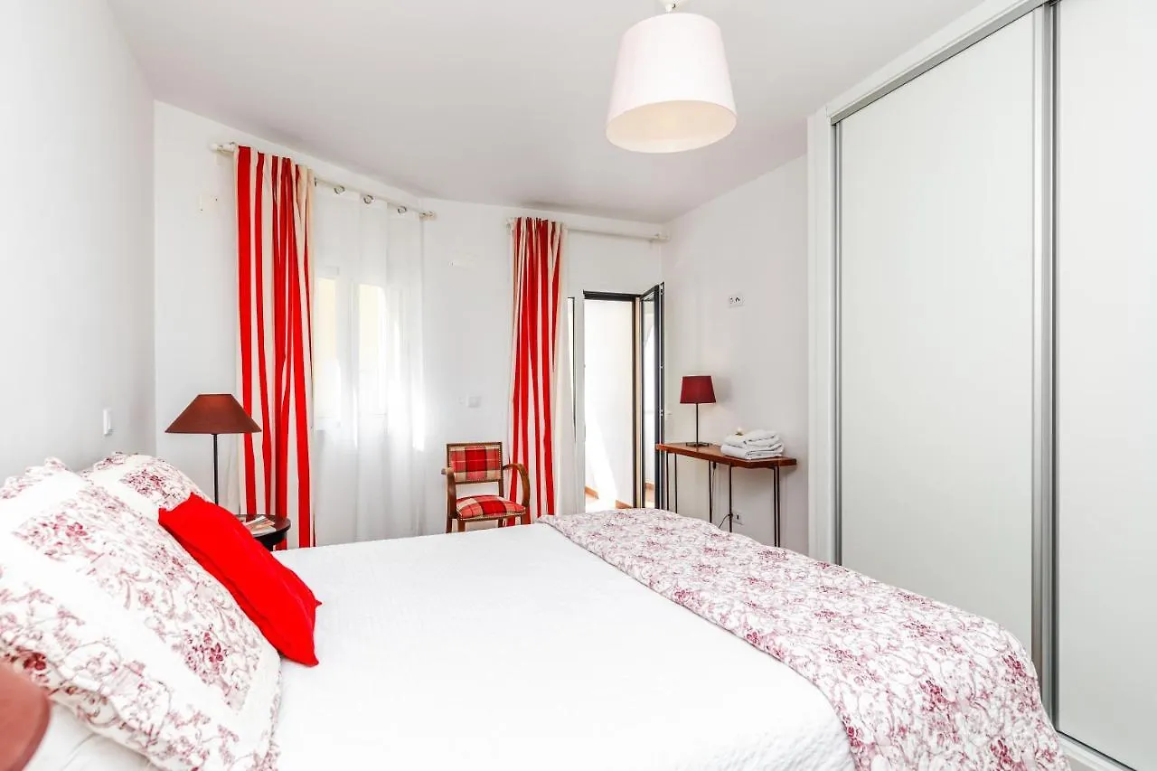 Appartamento 110M2 Flat, Large Terrace With A View And A Garden Lisbona