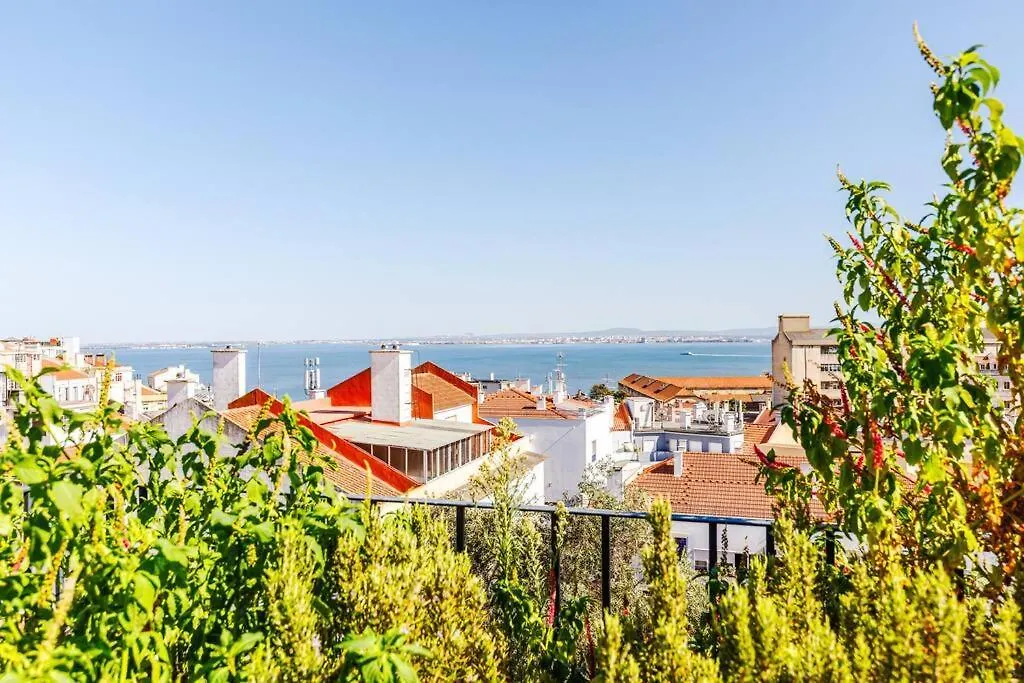 Appartamento 110M2 Flat, Large Terrace With A View And A Garden Lisbona 0*,  Portogallo